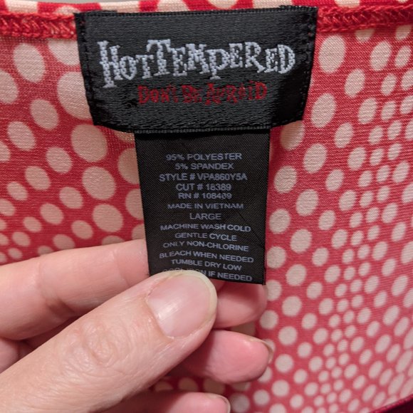 V-neck red and cream colored top - Picture 4 of 4